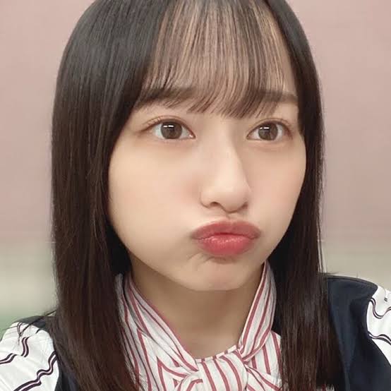 影山優佳ジャケ