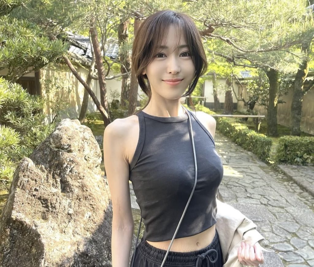 咲野ゆり 榊原ゆりな 笑顔かわいい2