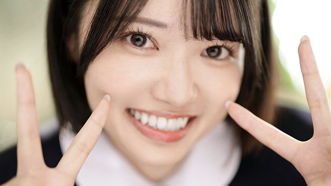 八坂凪 AV女優 かわいい エロい 風俗 キスがうまい おっぱい